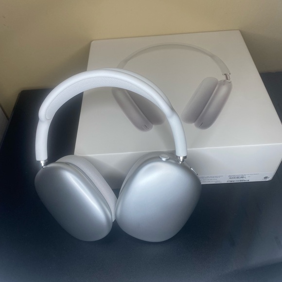 AirPod Max (1 of 1) Best Quality hands down - Picture 3 of 10